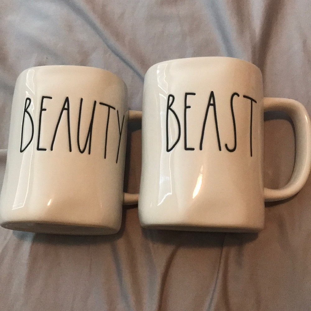 Rae Dunn Mugs